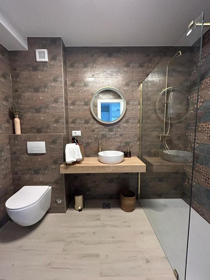 Apartments L-A-M Podstrana Luaran gambar