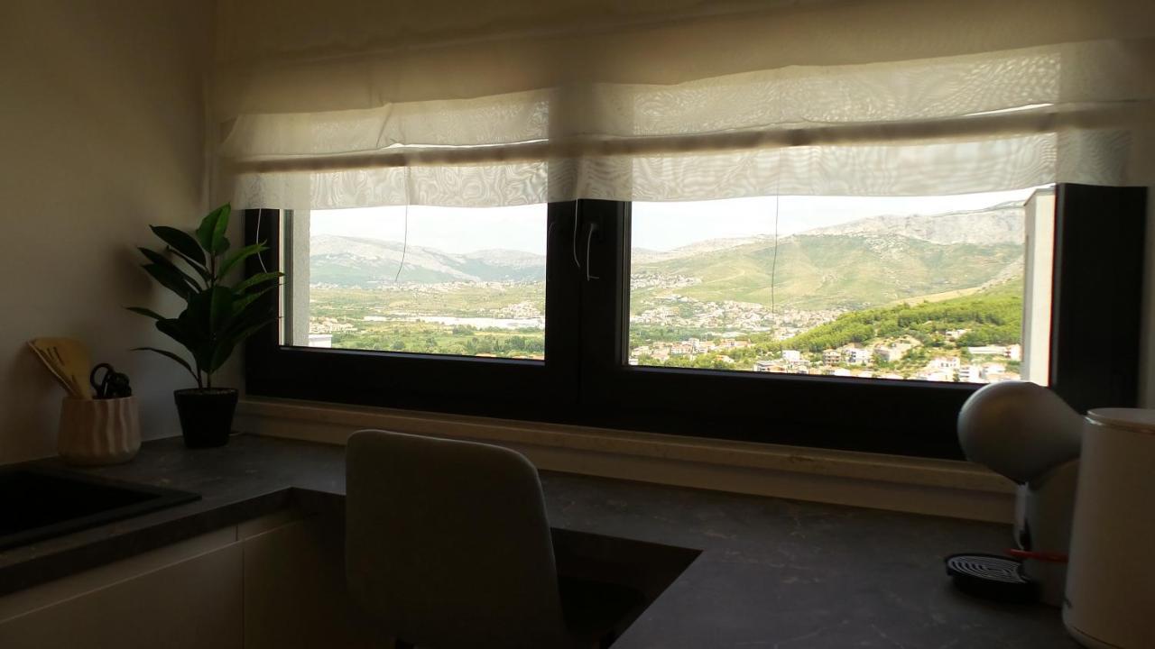 Apartments L-A-M Podstrana Luaran gambar