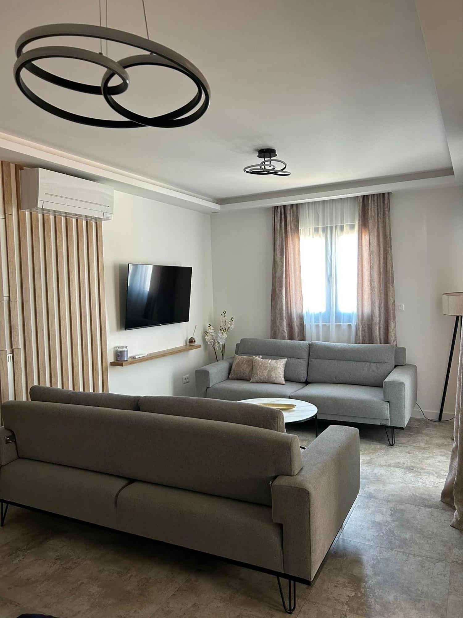 Apartments L-A-M Podstrana Luaran gambar